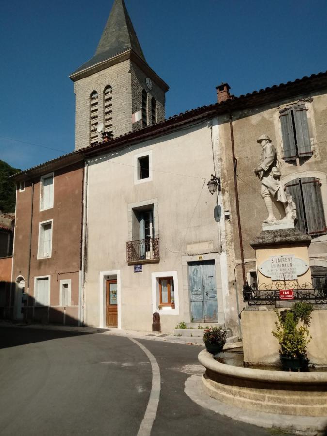 Charmant Studio Dans L'Ancienne Mairie Apartment Saint-Laurent-le-Minier Exterior photo